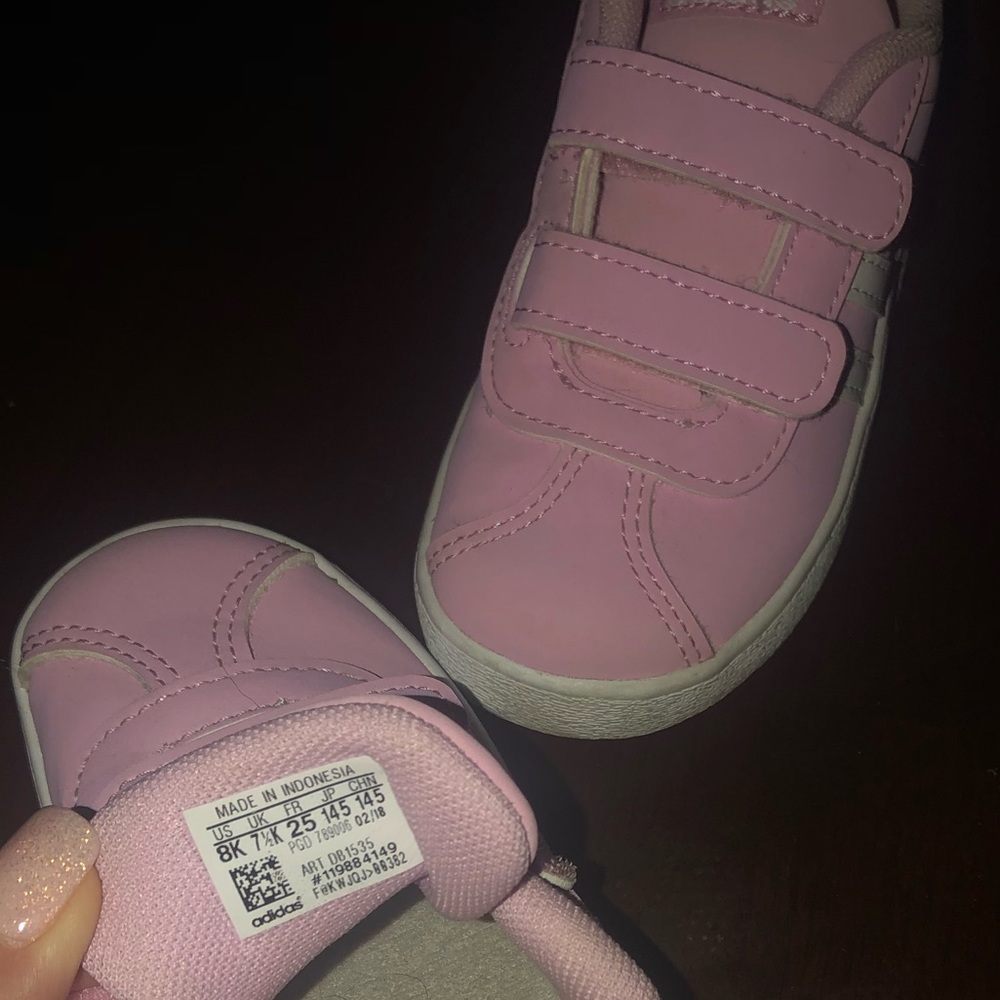 Pink Adidas - Picture 5 of 5